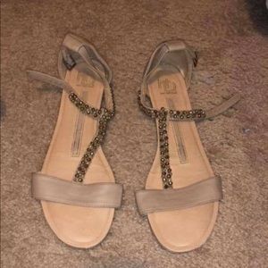 New Direction sandals size 10